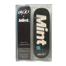 Load image into Gallery viewer, Mint Finger Board Set